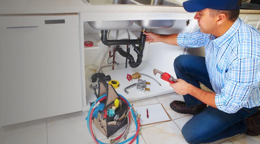 Professional same day plumber in Akron, MI